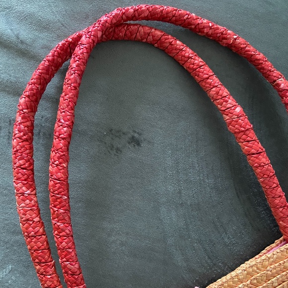 Woven big bag FREE WITH SWIM fashionable beach straw bag 🏝 - Picture 3 of 4